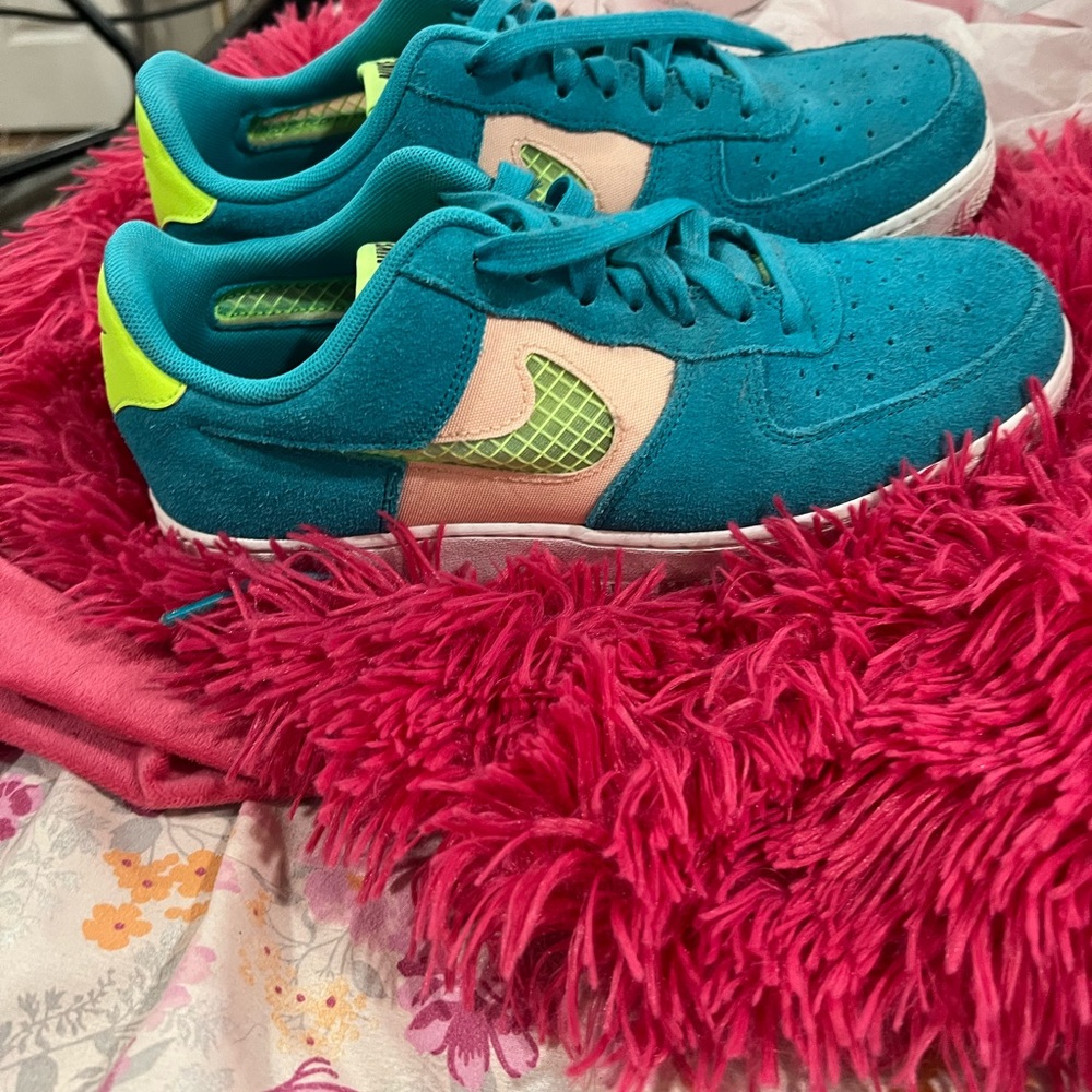 Nike Teal and Neon Green Sneakers